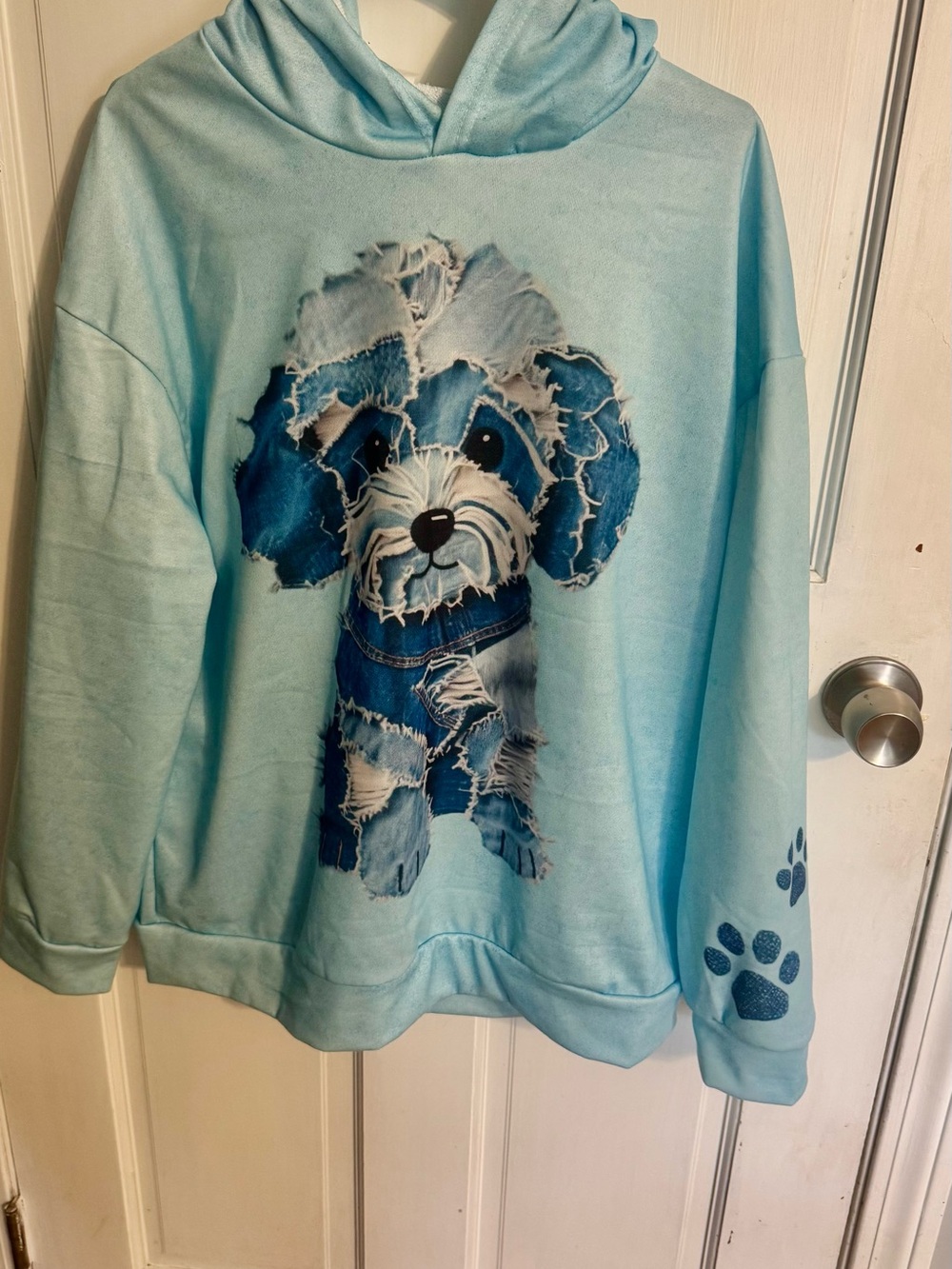 Women’s light blue dog print hoodie sz M